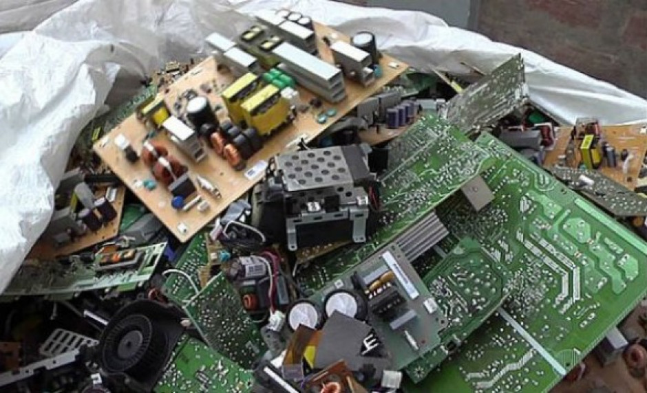 Pubblicata una guida per imparare a smaltire i rifiuti elettronici