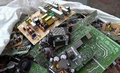 Pubblicata una guida per imparare a smaltire i rifiuti elettronici